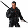 日版 Medicom Toy MAFEX No.191《魔鬼終結者2》T-800 戰損版