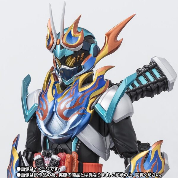 萬代 魂限定 S.H.Figuarts《假面騎士葛查多》假面騎士 烈焰葛查多 蒸汽蝗蟲型態