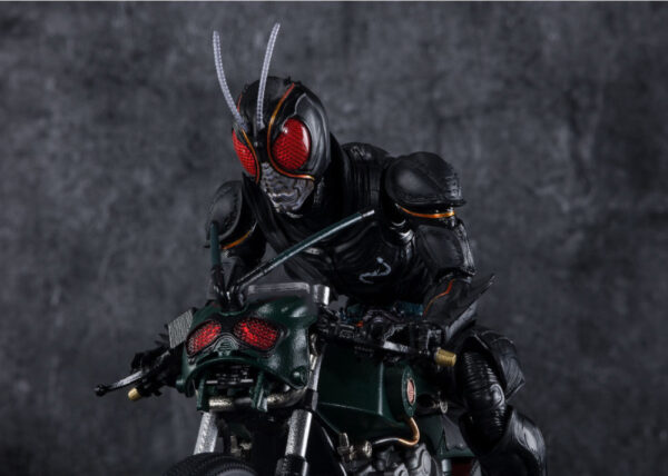 萬代 魂限定 S.H.Figuarts 假面騎士 BLACK SUN 戰鬥蝗蟲(戰蝗號機車)：圖片 6