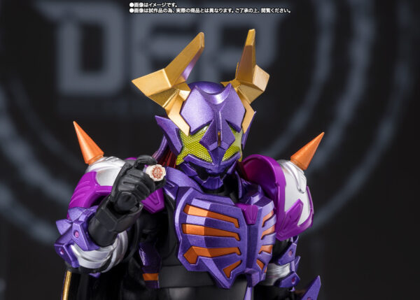 萬代 魂限定 S.H.Figuarts《假面騎士 GEATS》假面騎士 BUFFA 狂熱殭屍(邪魔神)型態：圖片 6
