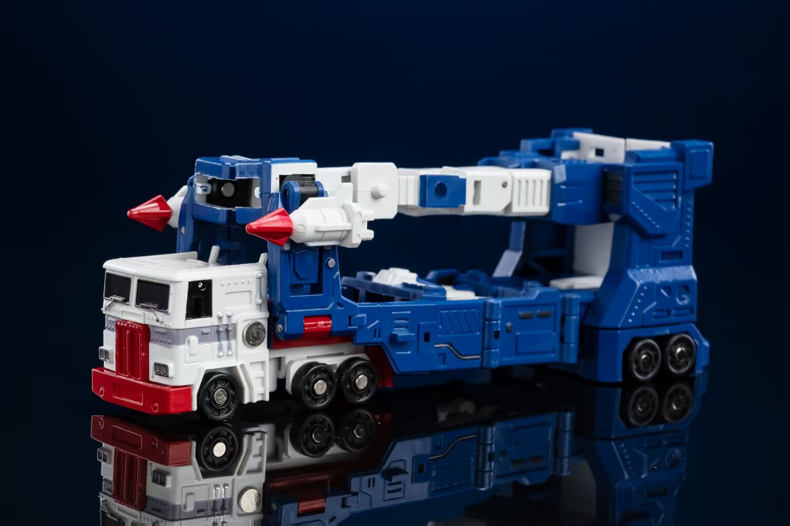 魔方 MS-B04A 通天曉1.0 精塗版 再版 第三方小比例變形玩具:圖片 6