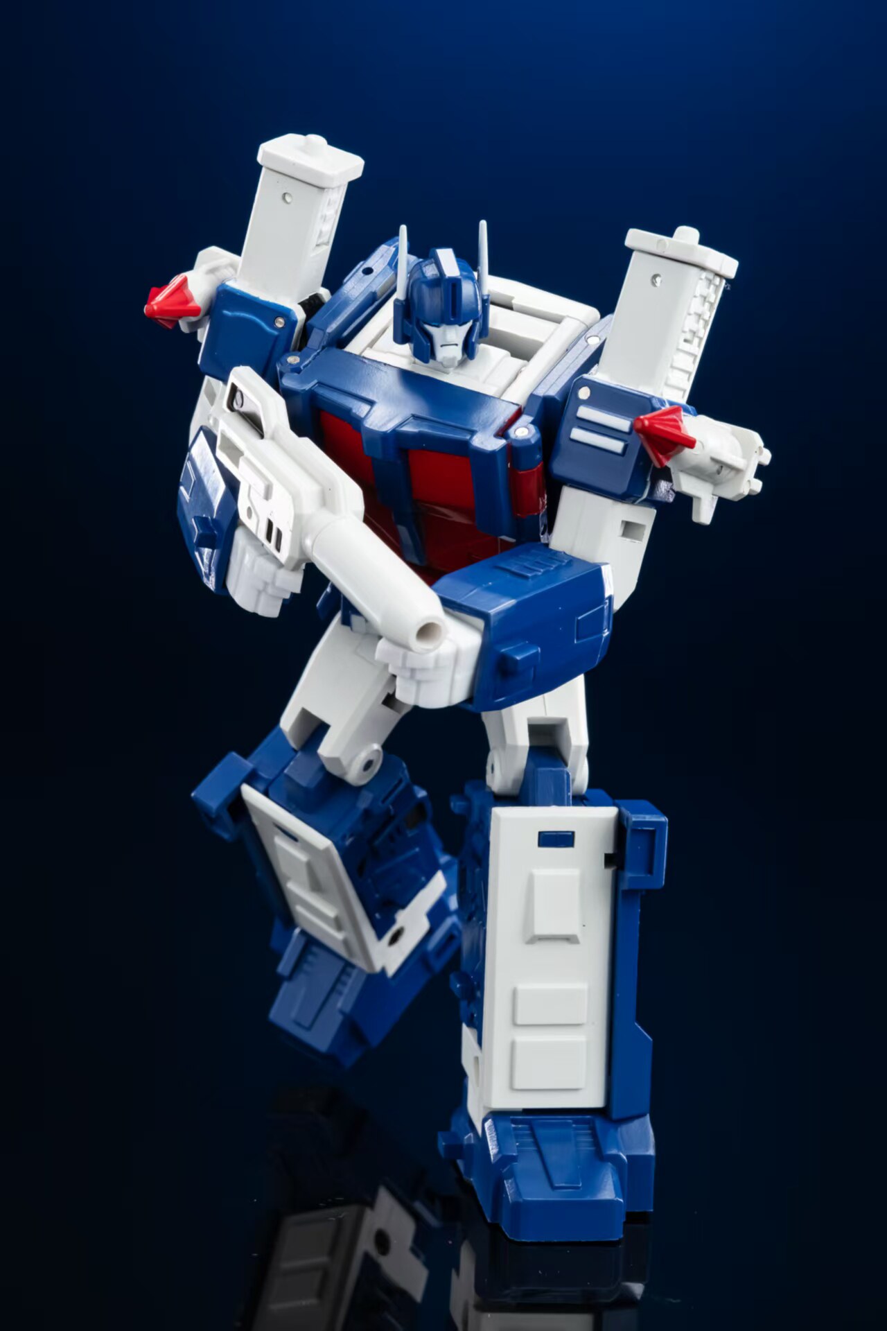 魔方 MS-B04A 通天曉1.0 精塗版 再版 第三方小比例變形玩具:圖片 4