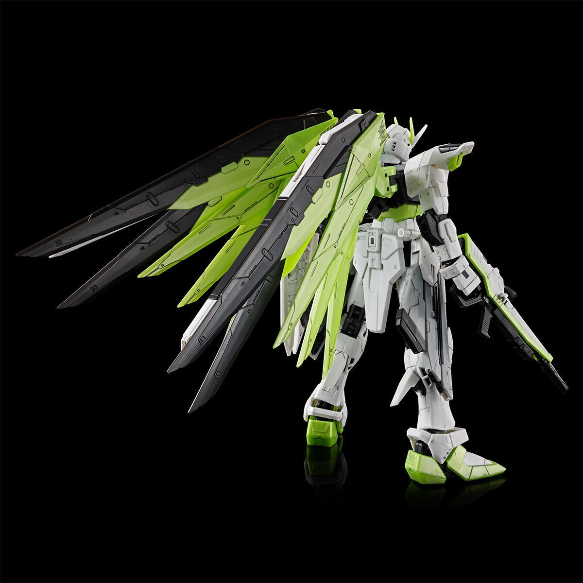 日版 萬代 RG 1/144《機動戰士鋼彈SEED》自由鋼彈 -APEX LEGENDS(TM) 暗碼士Ver.-:圖片 3